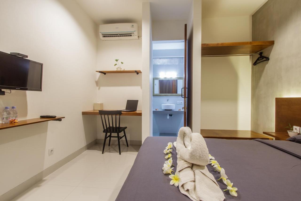 The Jero 18 Kuta Guest House Exterior foto